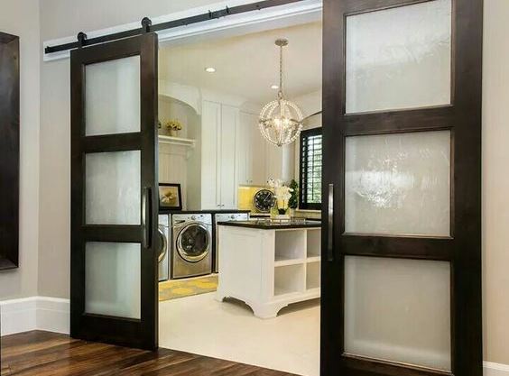 Раздвижные двери из дерева